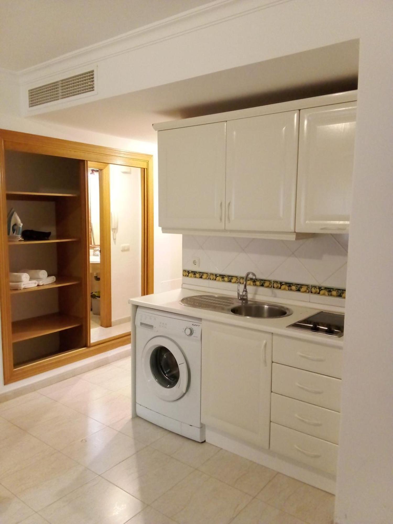 Coqueto Estudio En Calle Vela Benalmádena Exteriér fotografie
